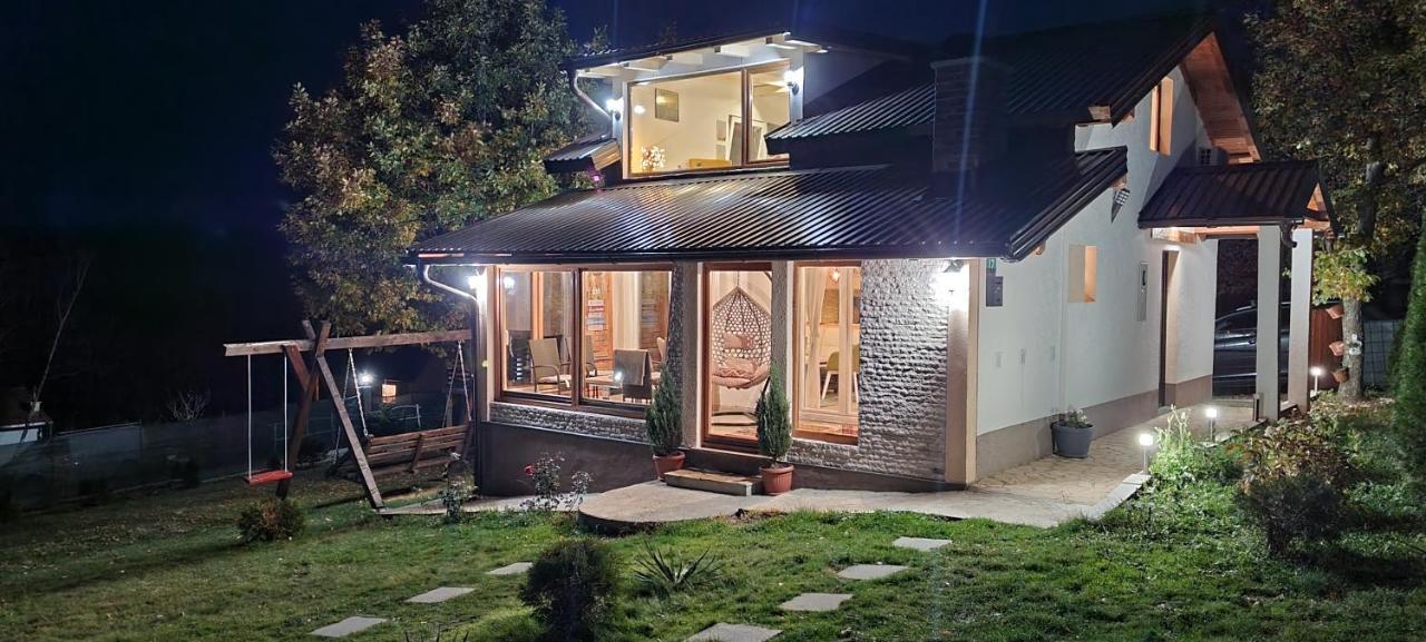 Mountain House Brutusi 17 Bjelasnica Trnovo Bih Exteriör bild