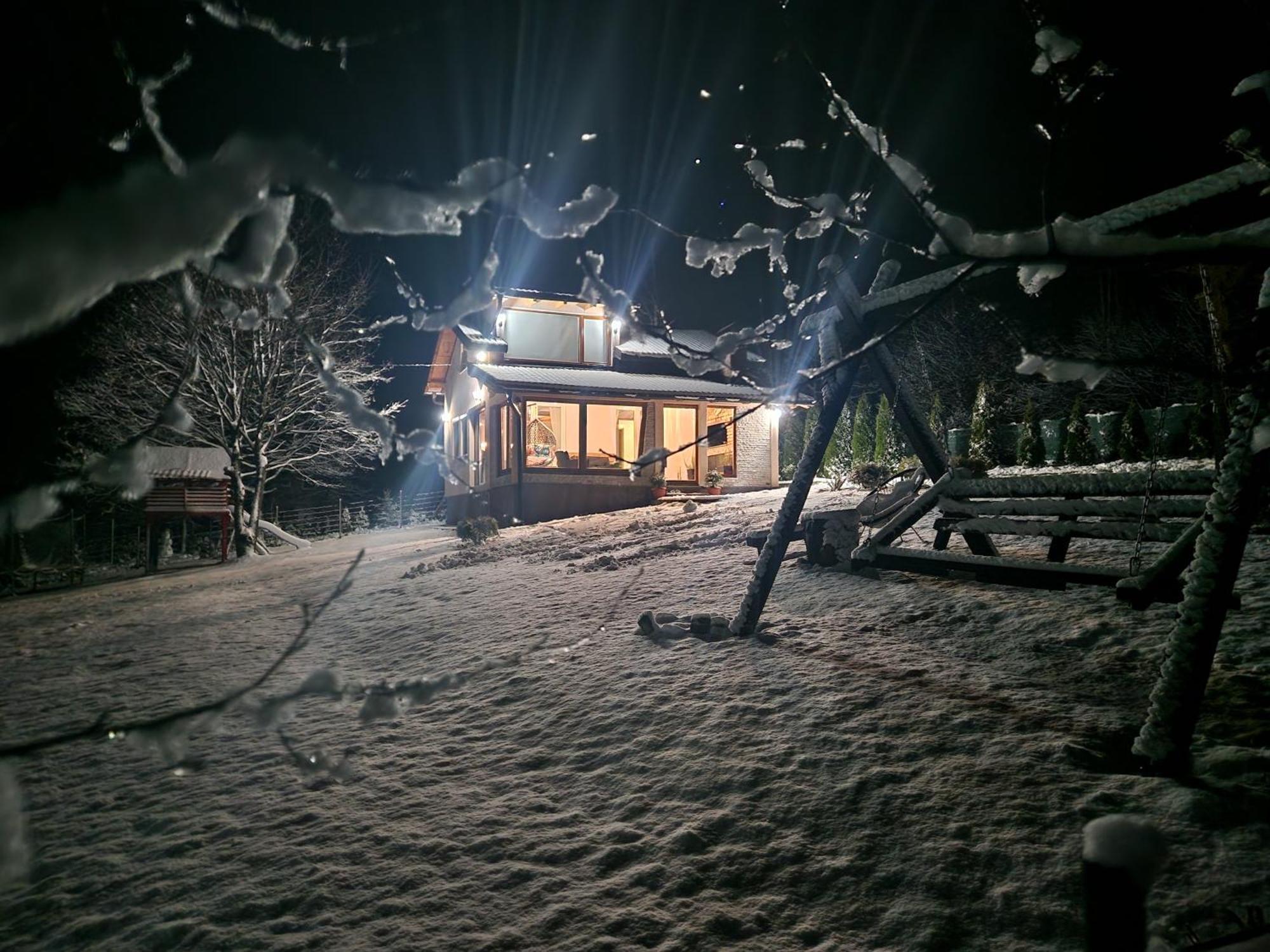 Mountain House Brutusi 17 Bjelasnica Trnovo Bih Exteriör bild