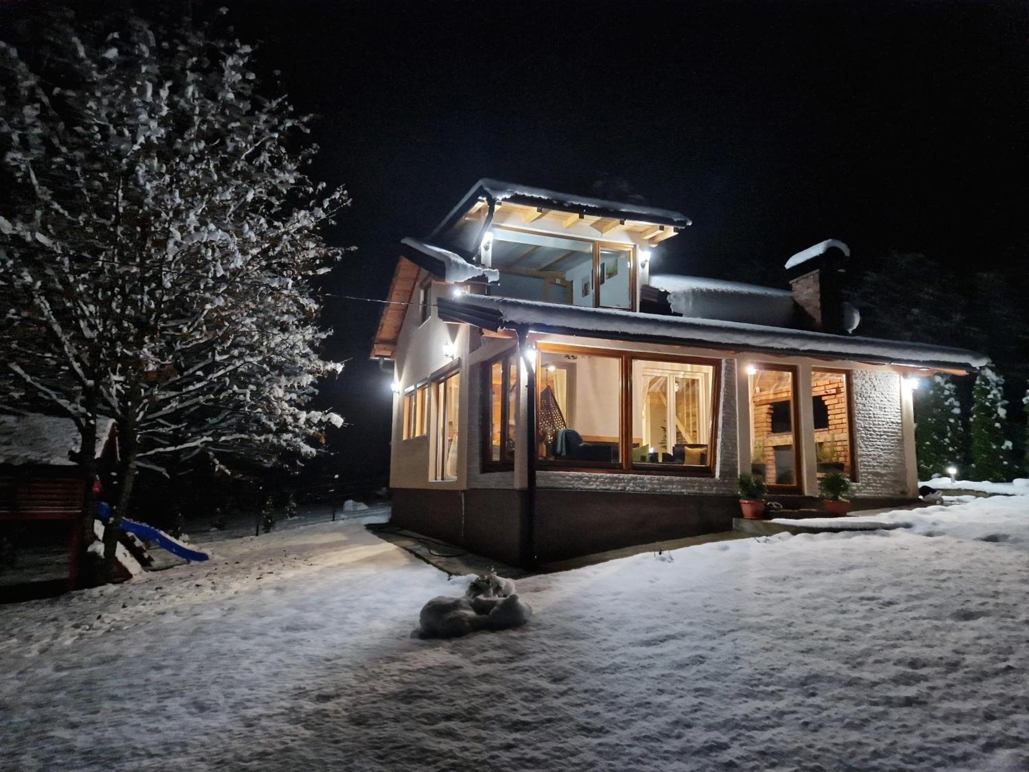 Mountain House Brutusi 17 Bjelasnica Trnovo Bih Exteriör bild
